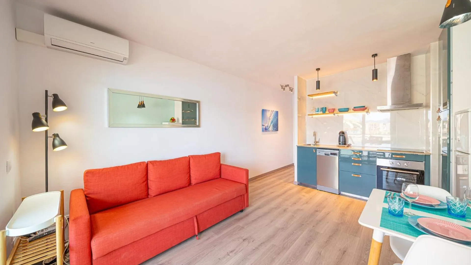 Apartment Spacious Holiday Home In Costa Brava L'Escala Spain
